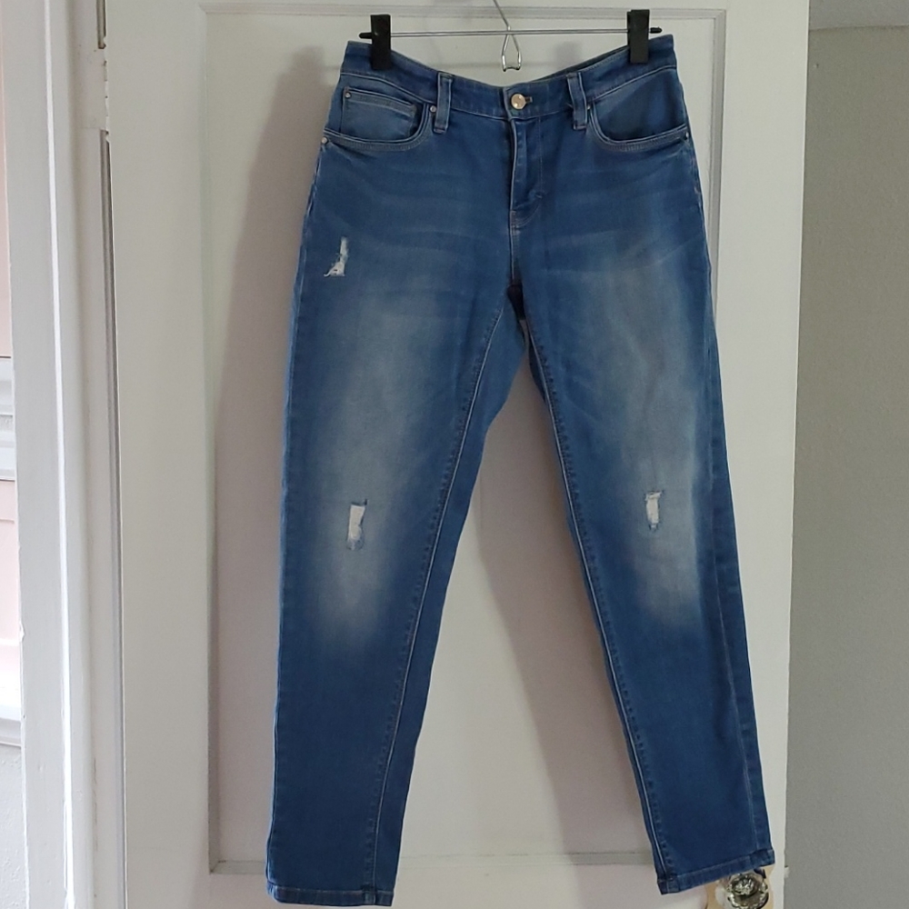 Girlfriend jeans